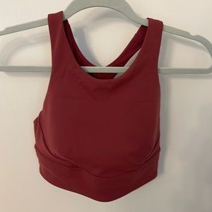 Lululemon sports bra